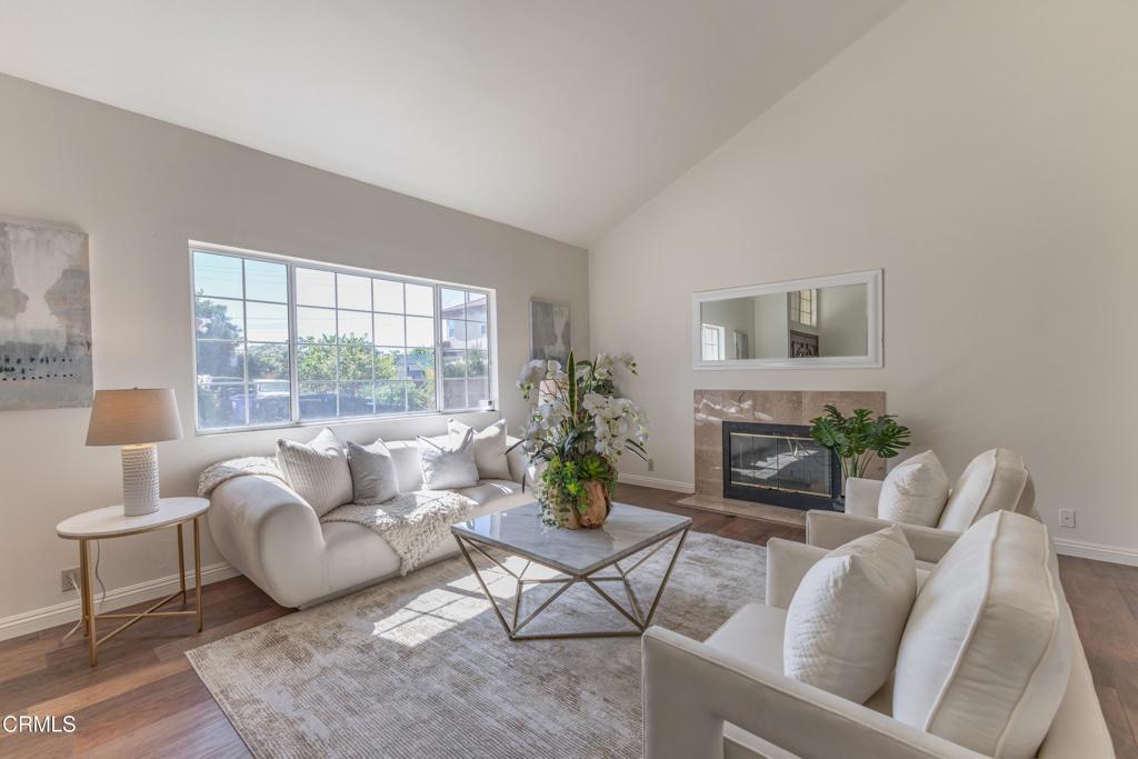 5136 Acacia Street