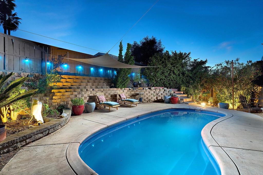 923 Eucalyptus Avenue