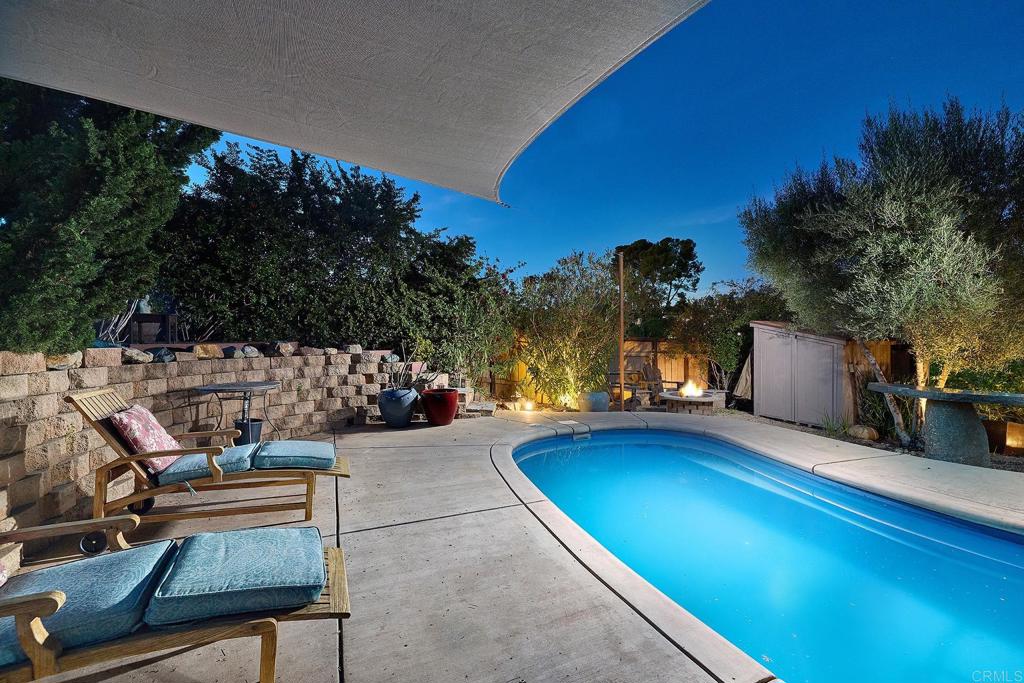 923 Eucalyptus Avenue