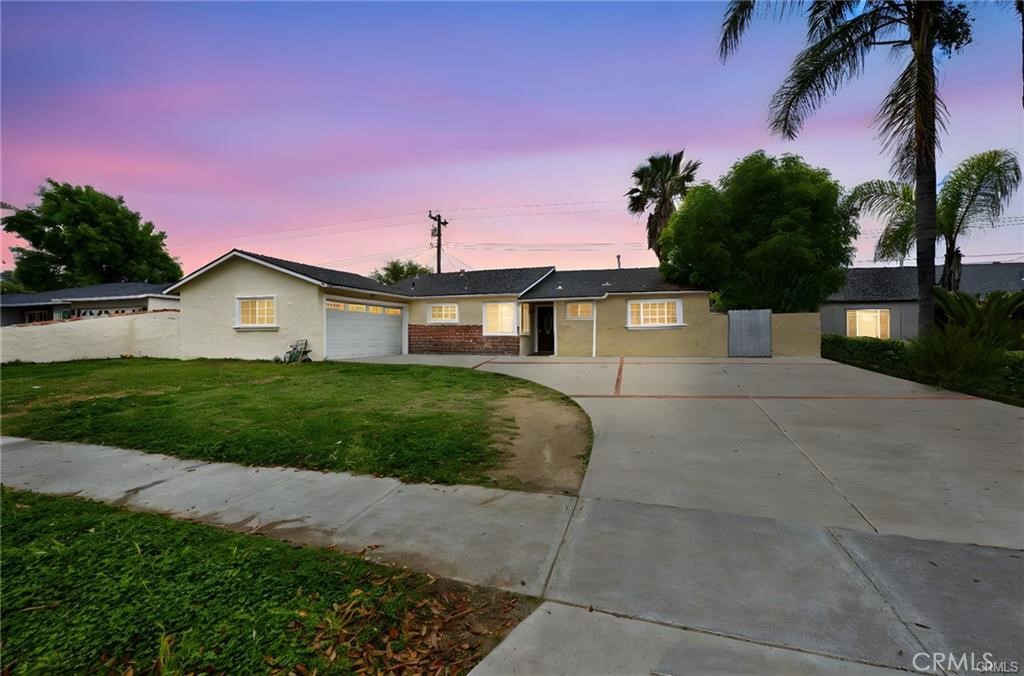 Beautifully Updated 4-Bedroom Home in Serene Upland Cul-de-Sac
Welcome to this charming 4-bedroom, 2-bathroom home tucked away in a quiet cul-de-sac in the highly desirable city of Upland. Boasting an open floor plan, fresh interior paint, and stylish updated flooring, this move-in-ready home blends comfort and functionality.
The spacious kitchen offers abundant cabinetry and counter space—ideal for any home chef—while the renovated bathrooms feature sleek, modern finishes. Large windows throughout the home bring in natural light, enhancing the warm and inviting ambiance.
Step outside to the generously sized yard, ready for your personal vision—whether it’s a garden retreat, a play area, or a custom outdoor entertainment space. Enjoy the privacy and peacefulness of cul-de-sac living while staying conveniently close to shopping, dining, parks, and top-rated schools.
Highlights:
4 bedrooms, 2 bathrooms
Bright and open layout
Updated kitchen with ample storage
Stylishly remodeled bathrooms
Fresh paint & new flooring throughout
Expansive yard—full of potential
Desirable cul-de-sac location
This is your chance to own a turnkey home in one of Upland’s most sought-after neighborhoods—schedule your private showing today!