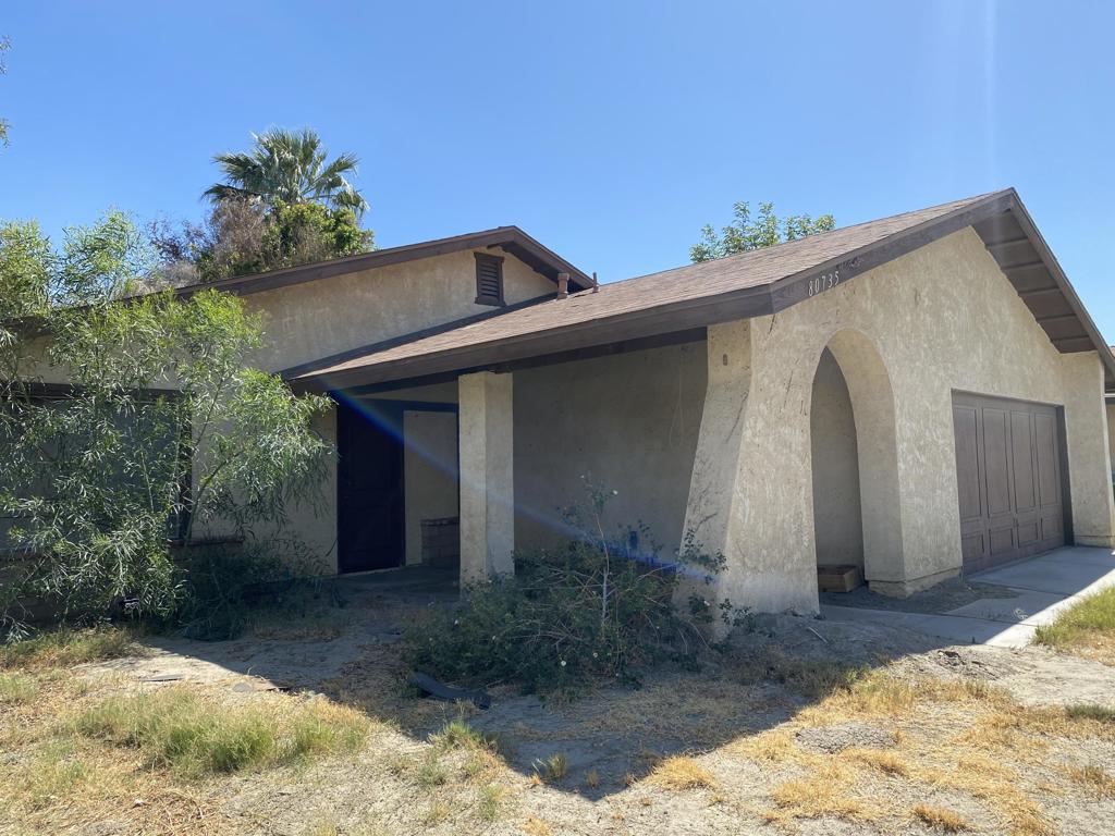 Whispering Palms - Residential