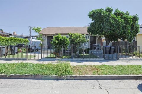 Photo of 435 S Ross Street, Santa Ana, CA 92701 (MLS # PW26063332)