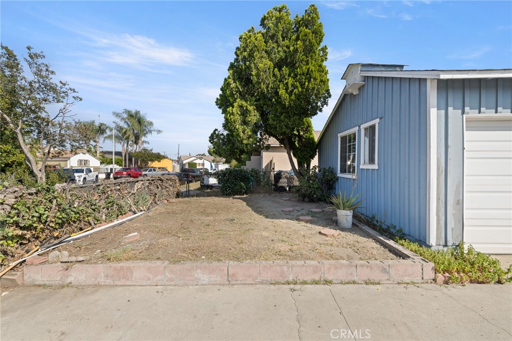 9651 Gullo Avenue