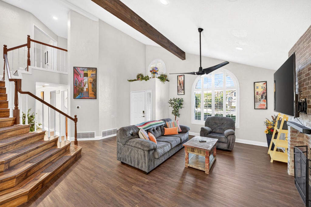 49070 Tango Court
