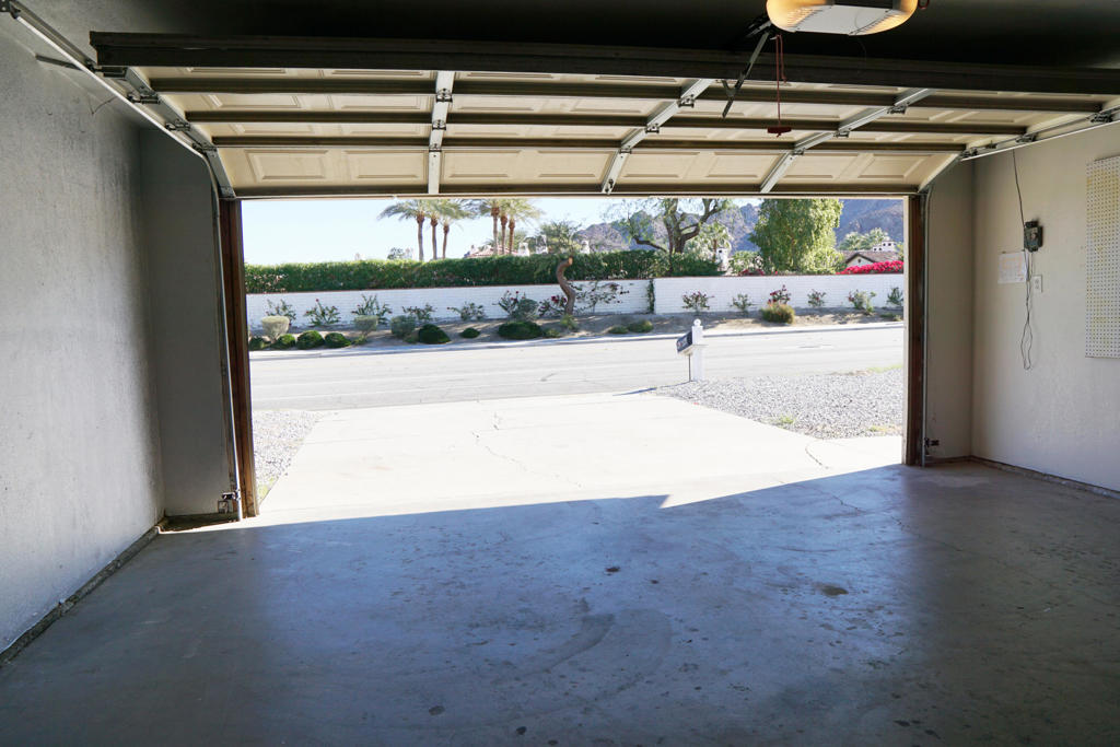 La Quinta Cove - Residential