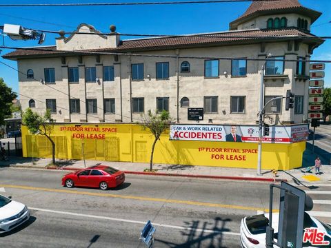 Photo of 1604 W Pico Boulevard, Los Angeles, CA 90015 (MLS # 26787527)