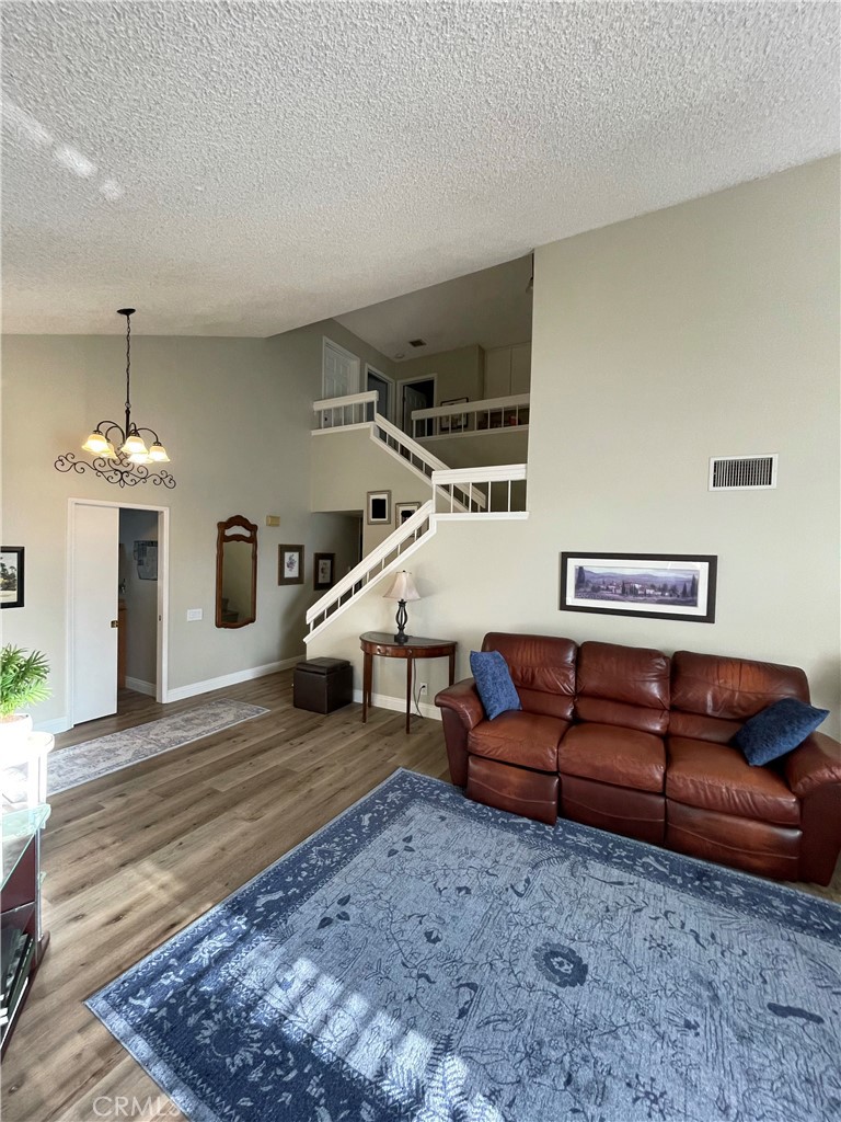 281 Trailview