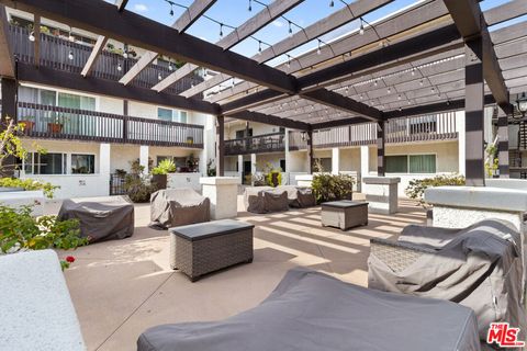 Photo of 5334 Lindley Avenue #340, Encino, CA 91316 (MLS # 26830019)