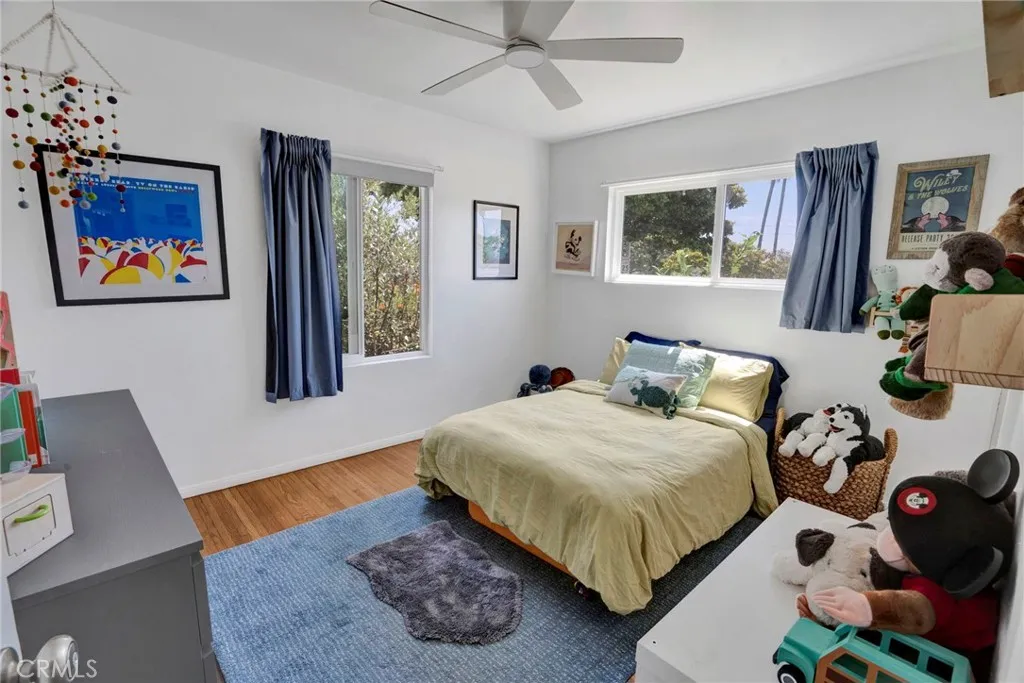 Redondo Beach, California 90277, United States, 3 Bedrooms Bedrooms, ,2 BathroomsBathrooms,Residential,Pending,200832