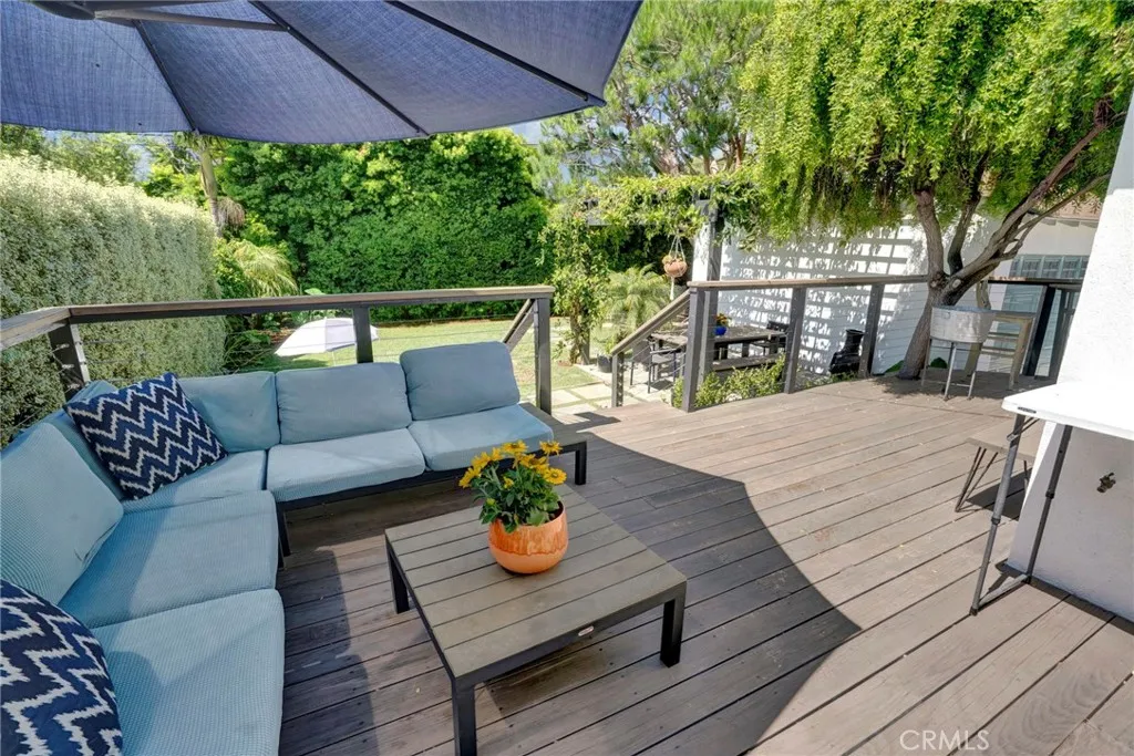 Redondo Beach, California 90277, United States, 3 Bedrooms Bedrooms, ,2 BathroomsBathrooms,Residential,Pending,200832