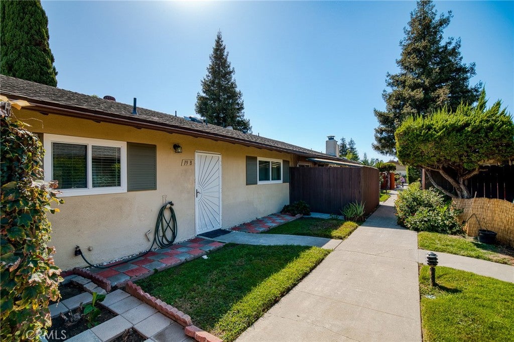 134 S Magnolia 19B
