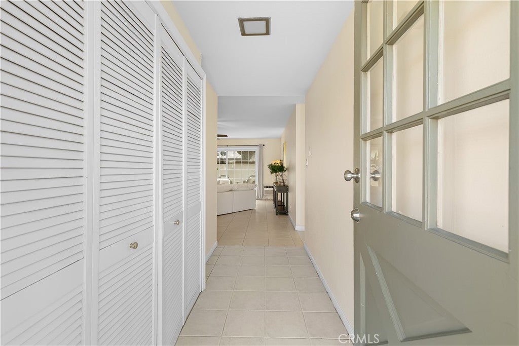 134 S Magnolia 19B