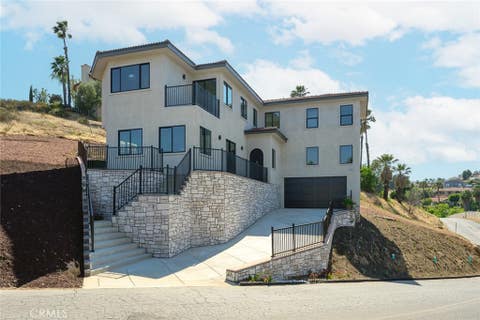 Photo of 16515 Canyon Ridge Rd, Riverside, CA 92503 (MLS # IV26090312)