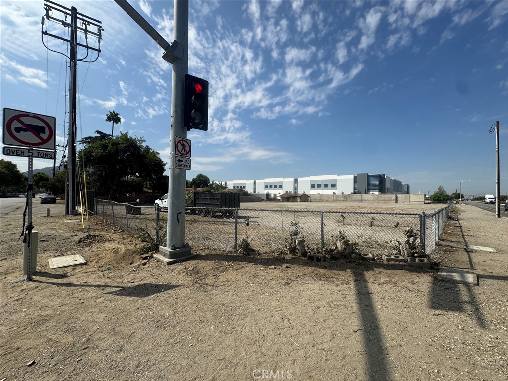 10512 Juiper Avenue