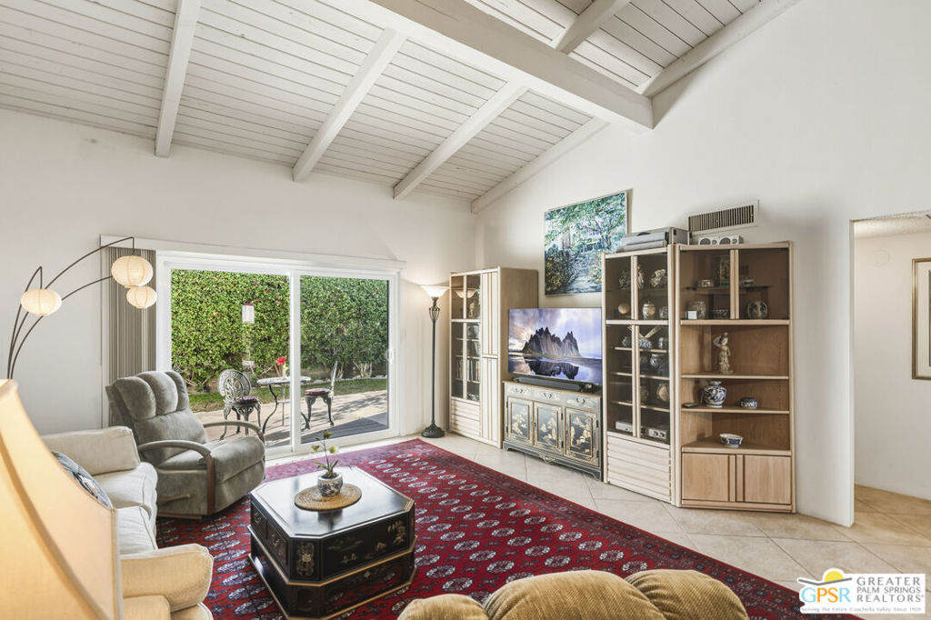 1150 E Palm Canyon Drive 39