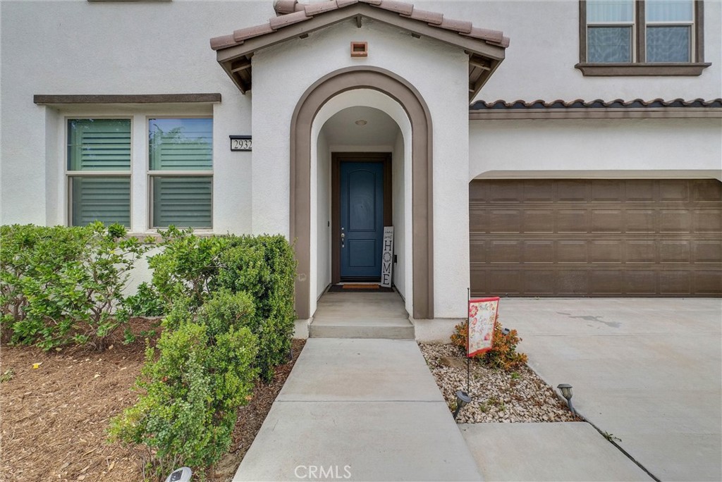 2932 E Silver Sky Drive