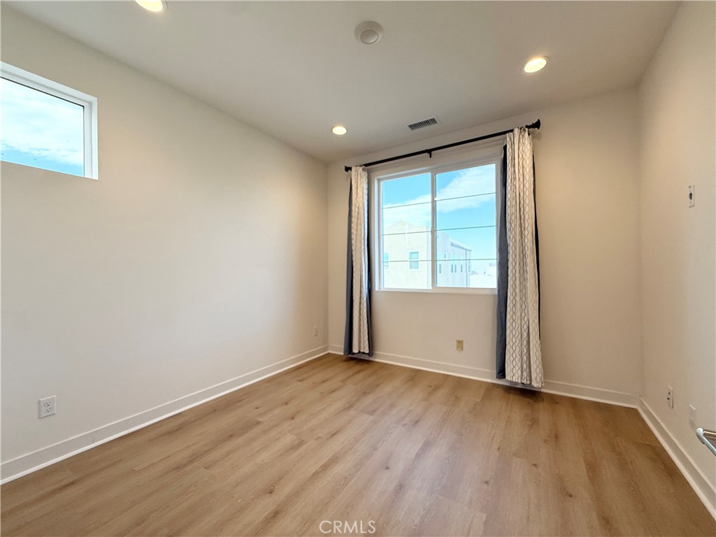 Aer - Residential Lease