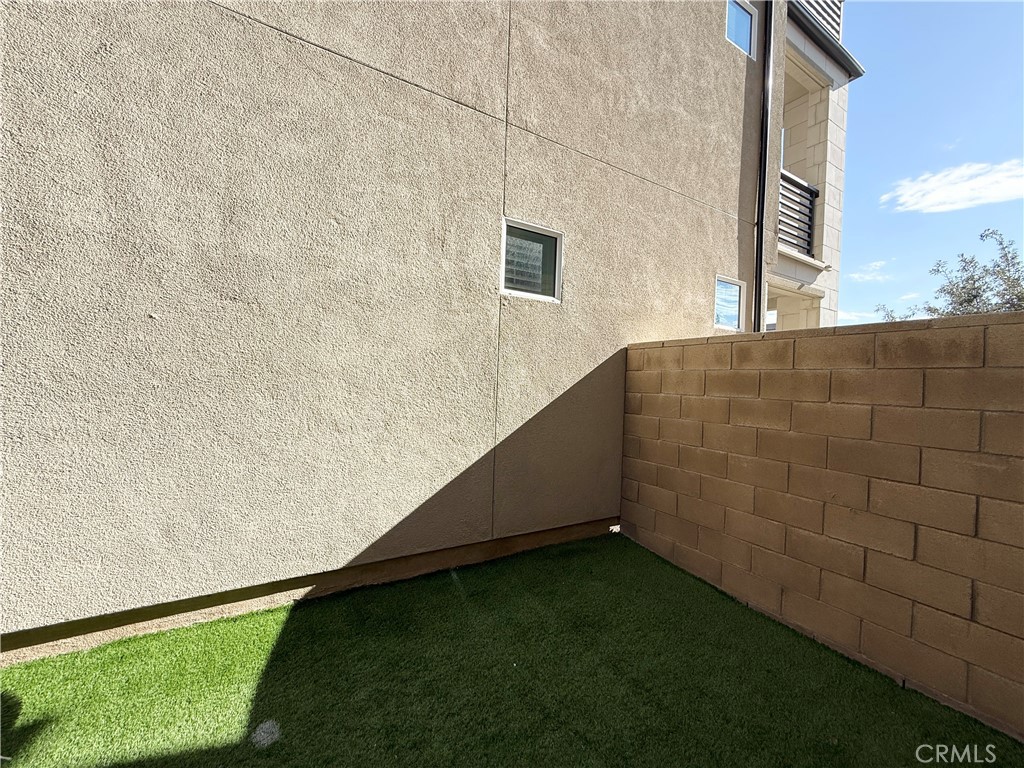Aer - Residential Lease