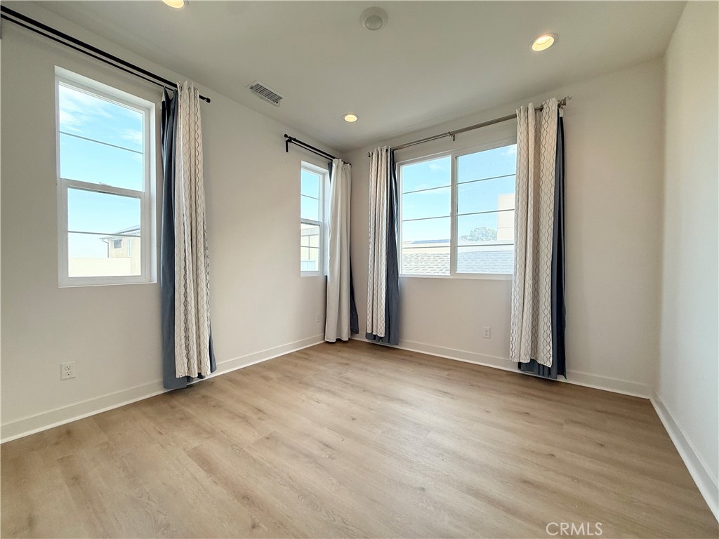 Aer - Residential Lease