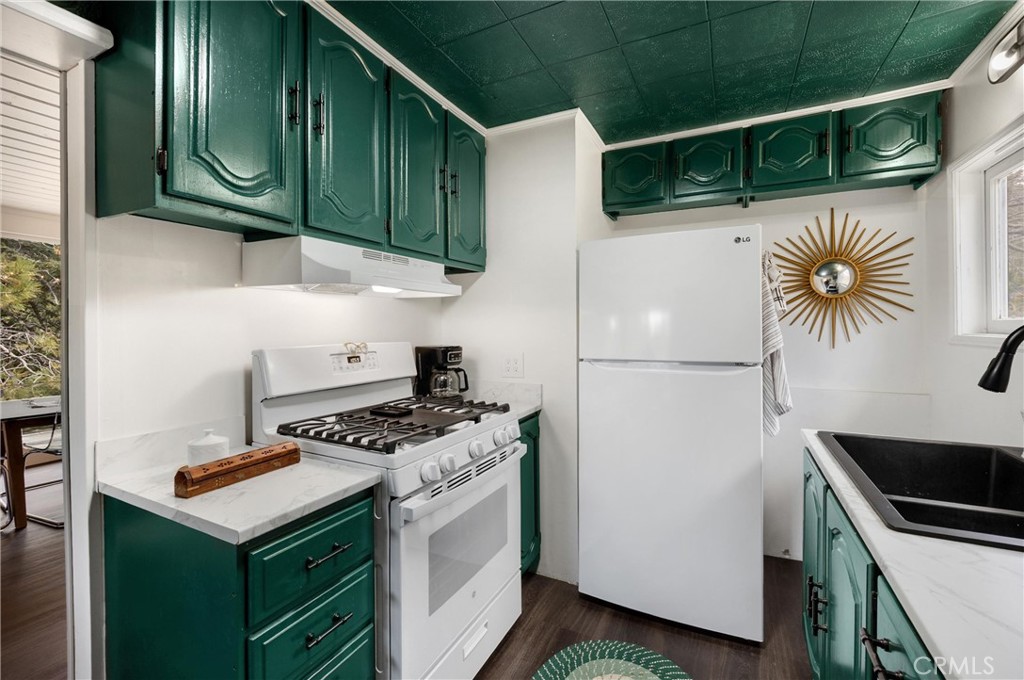 Green Valley Lake (GVLK) - Residential