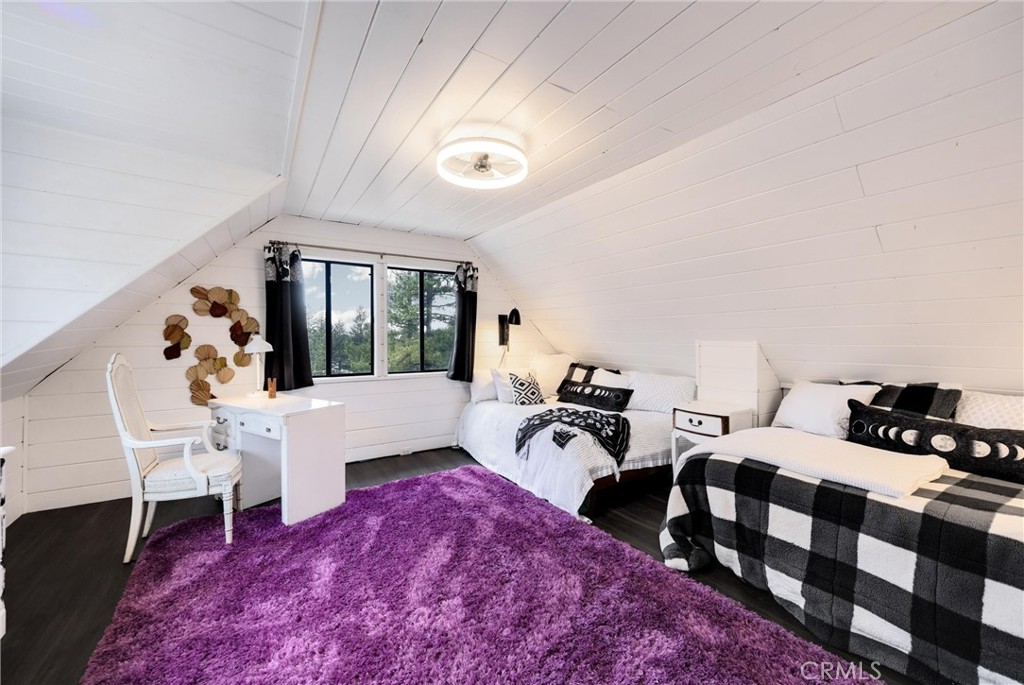 Green Valley Lake (GVLK) - Residential