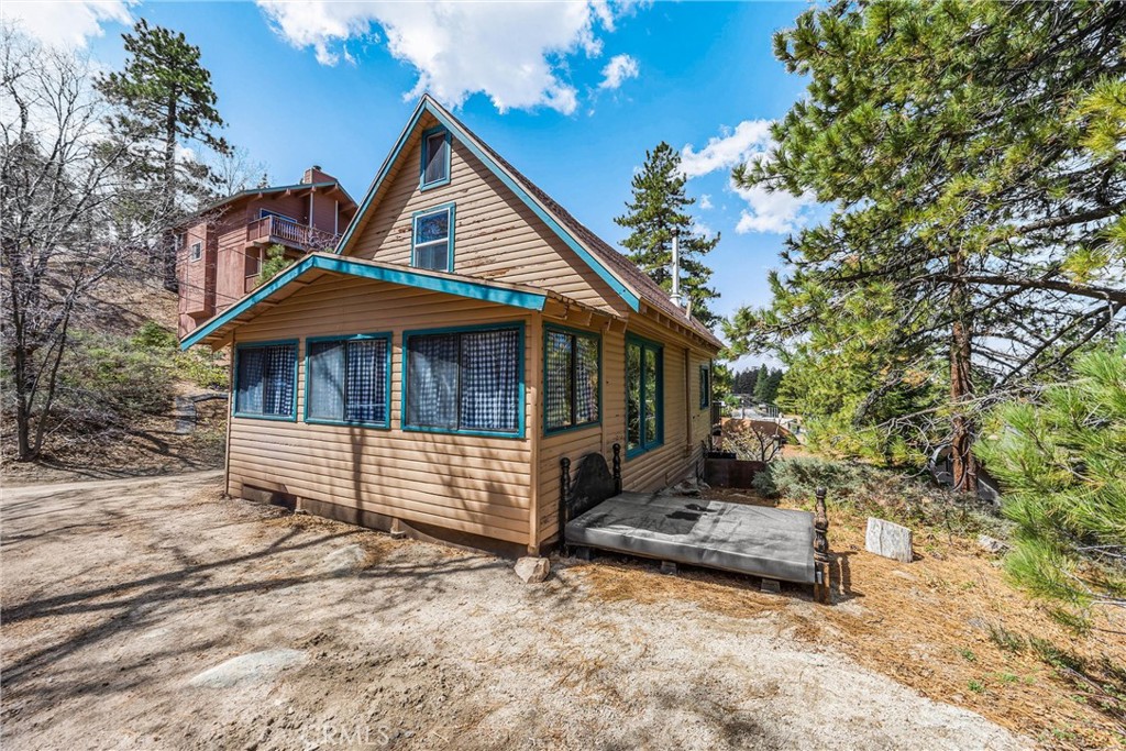 Green Valley Lake (GVLK) - Residential