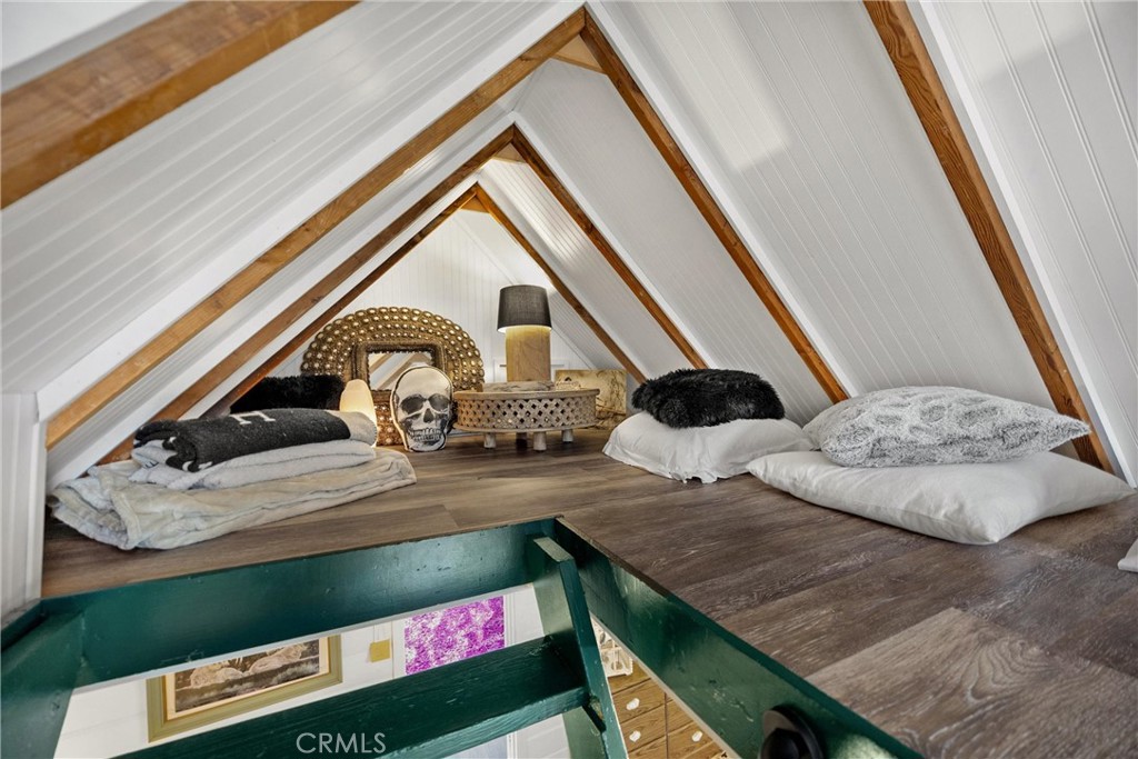 Green Valley Lake (GVLK) - Residential