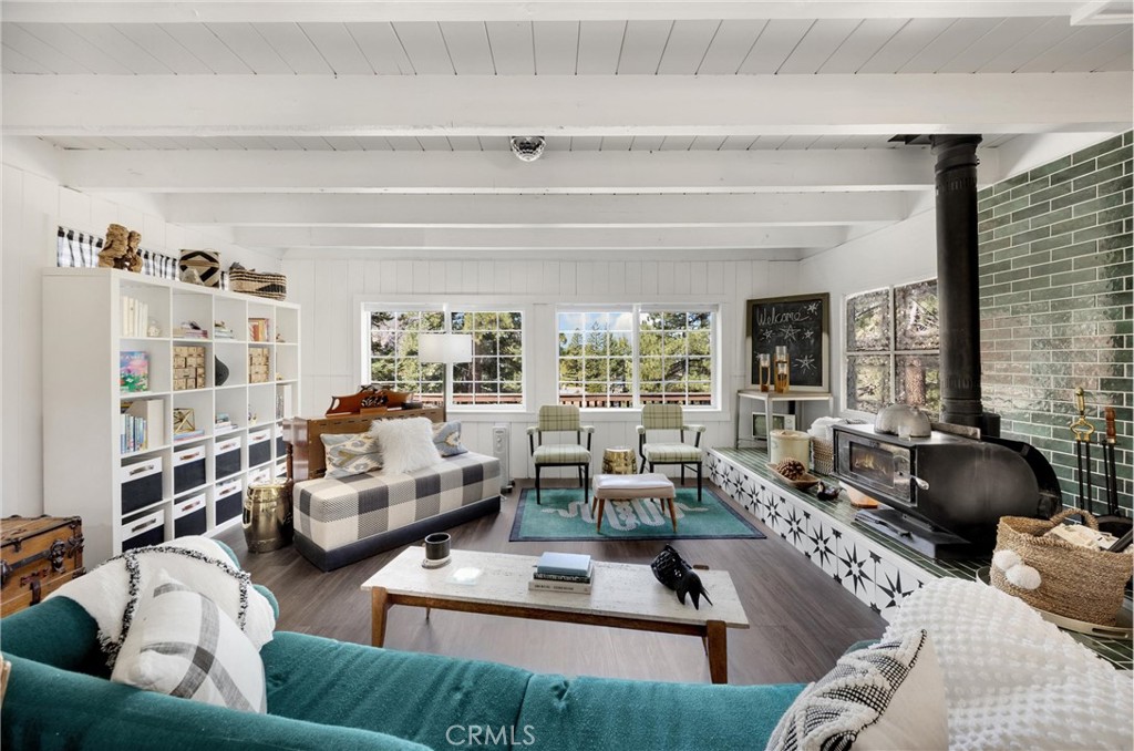 Green Valley Lake (GVLK) - Residential