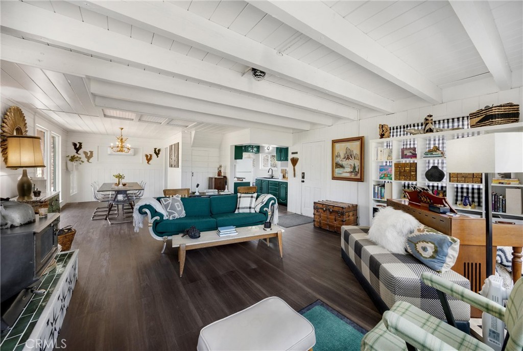 Green Valley Lake (GVLK) - Residential