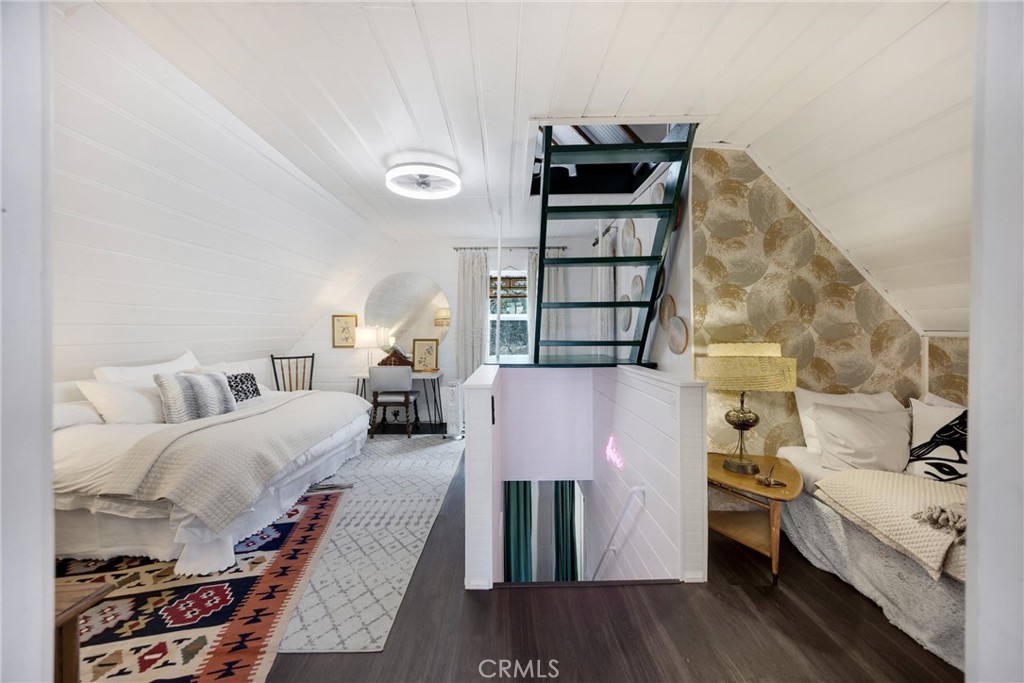 Green Valley Lake (GVLK) - Residential