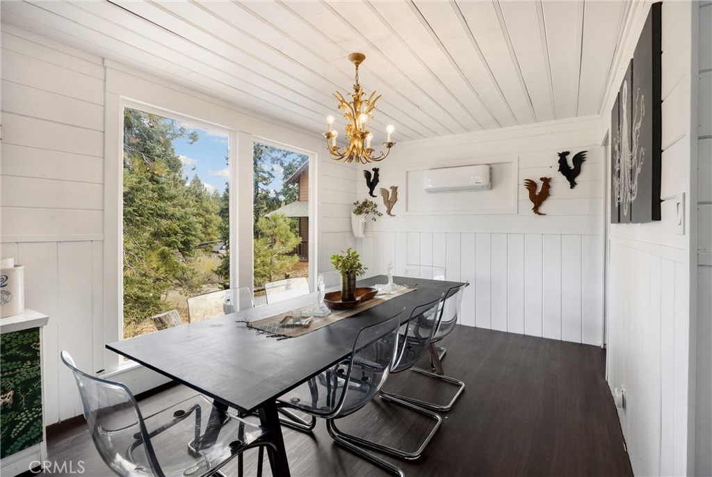 Green Valley Lake (GVLK) - Residential