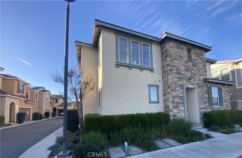 Photo of 5925 Oatfield Ave, Eastvale, CA 92880 (MLS # IV26043852)