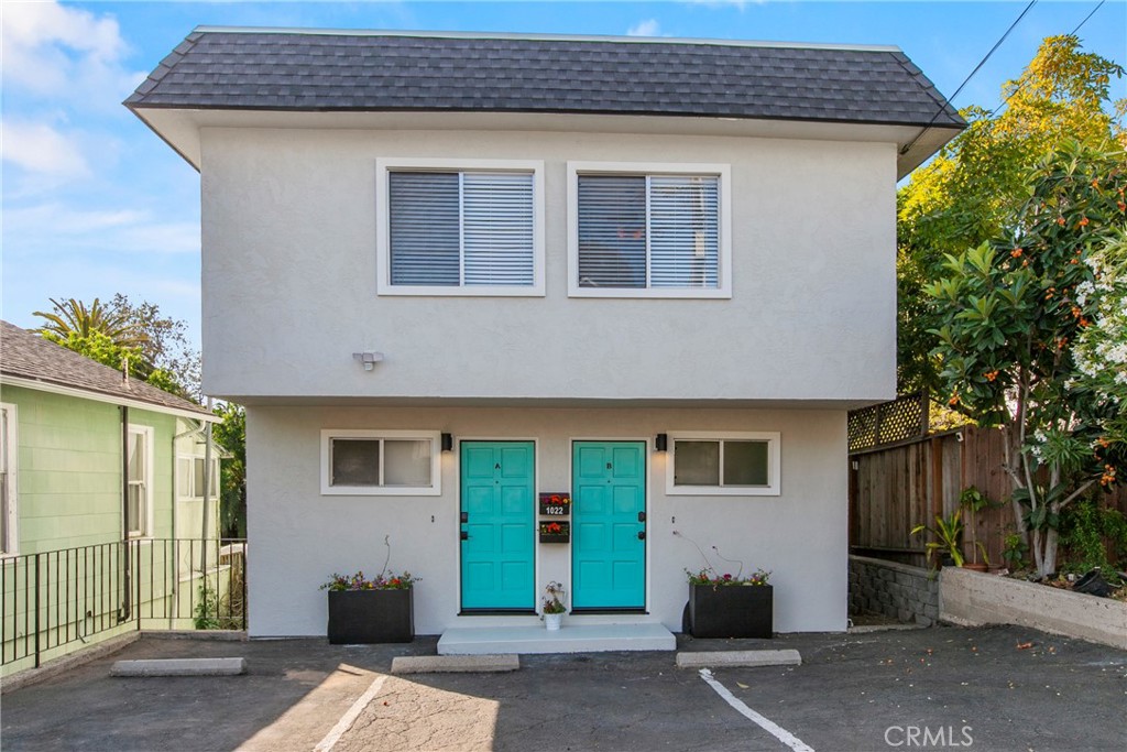 1022 Leff Street