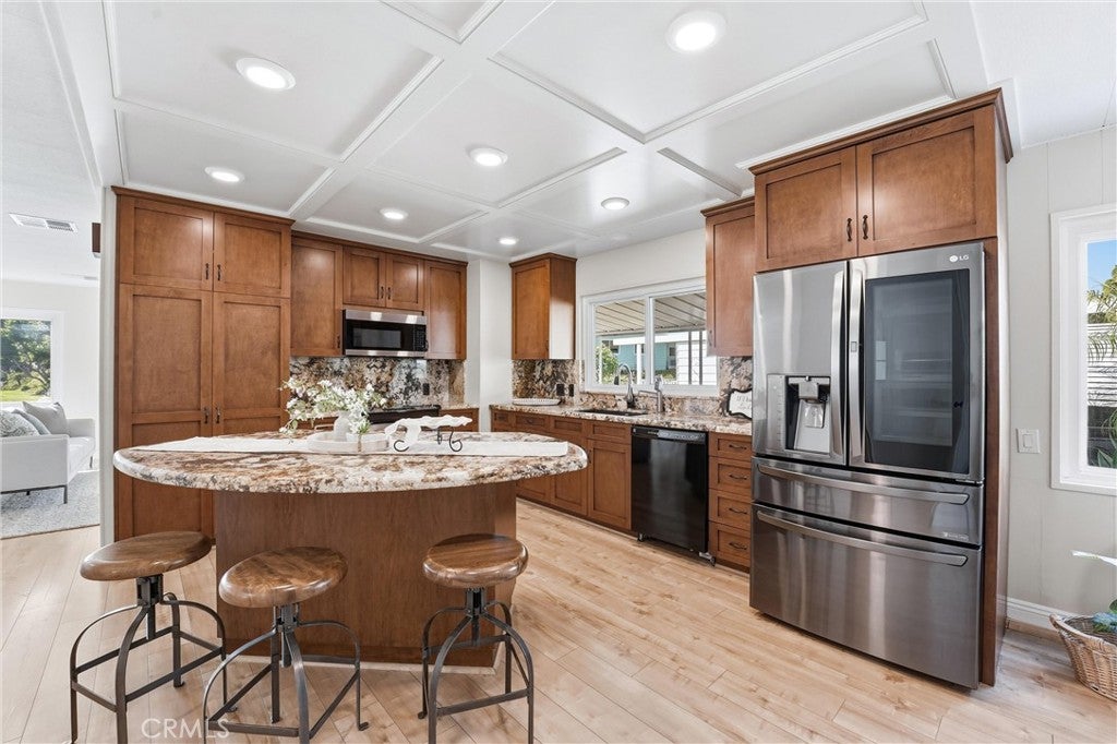 24001 Muirlands Boulevard 64