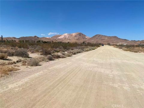 Photo of 0 25th Street W, Mojave, CA 93501 (MLS # AR25255339)
