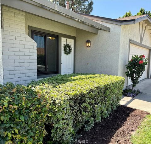 Photo of 9042 Chaucer Circle, Riverside, CA 92503 (MLS # RS26084955)