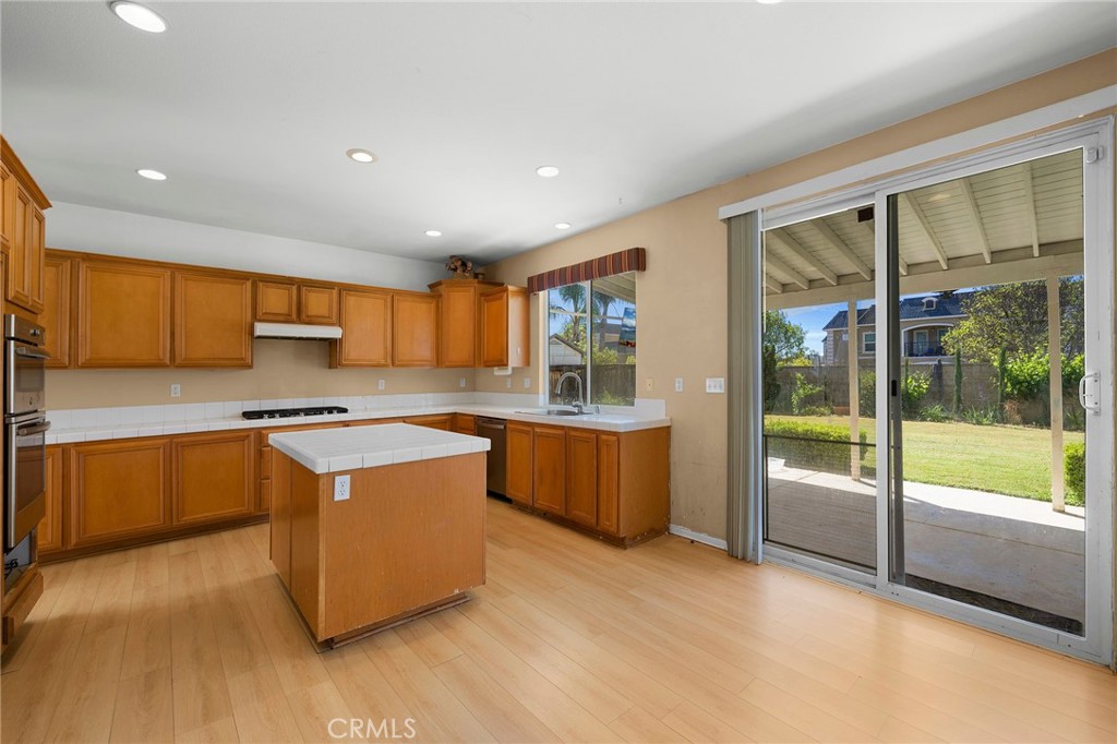 23281 Highland Oaks Court