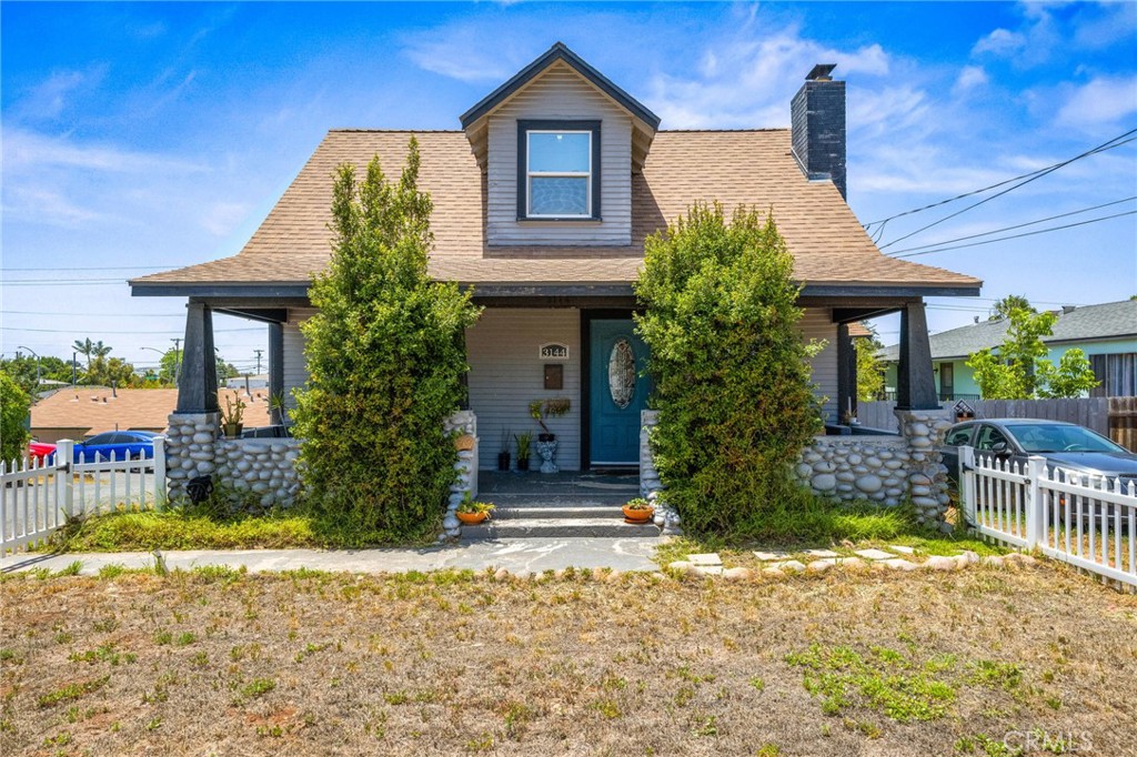 MOVE-IN READY and completely remodeled! This beautiful home features? three bedrooms, two baths, and a large backyard.? The future owner could build an ADU (Accessory Dwelling Unit), making it? excellent for first-time home buyers.
ADDRESS: 3144 Vista Ave, Lemon Grove, CA 91945
The previous owners renovated this property in 2019. It features dual-pane windows, laminate floors, newer paint, newer appliances, updated bathrooms, and newer fixtures throughout. The kitchen, dining room, and living room have an open concept. The front yard features a white vinyl picket fence. The backyard features a pergola, patio, workshop, and fire pit. Close to shopping and public transportation.
Come and see for yourself!