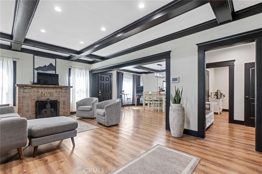 427 Magnolia