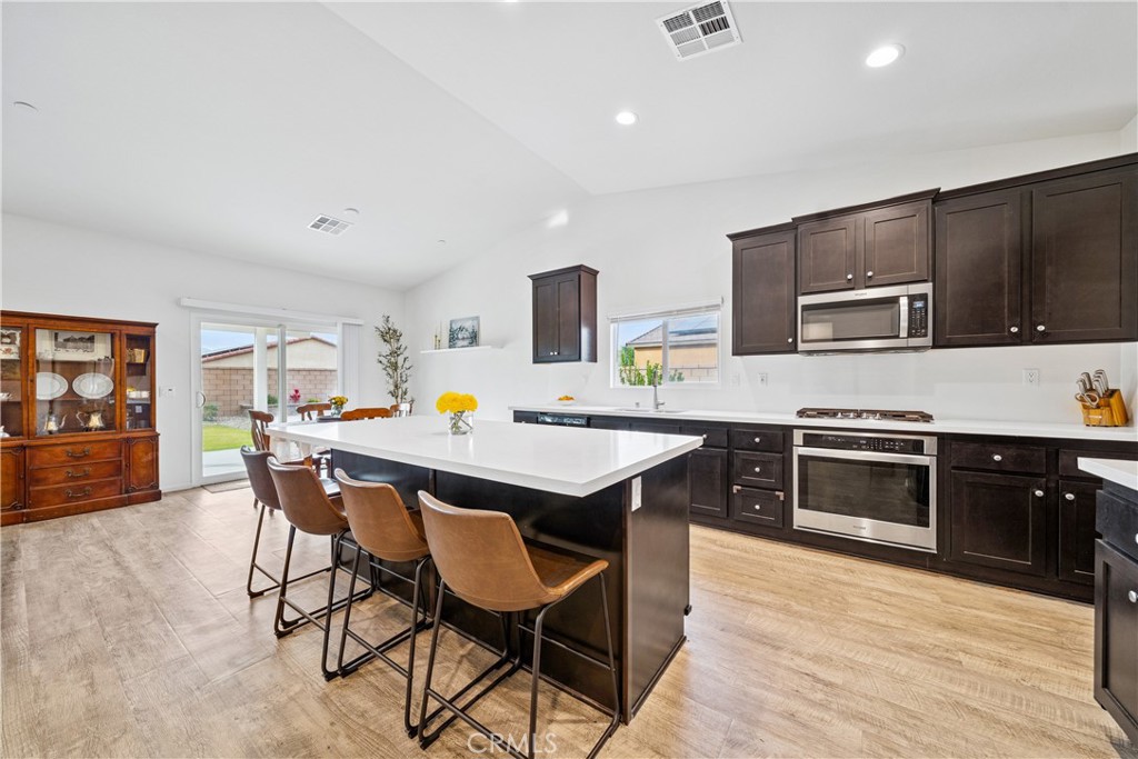 Monte Vina - Residential