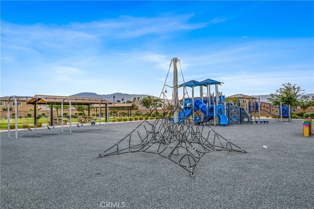 Monte Vina - Residential