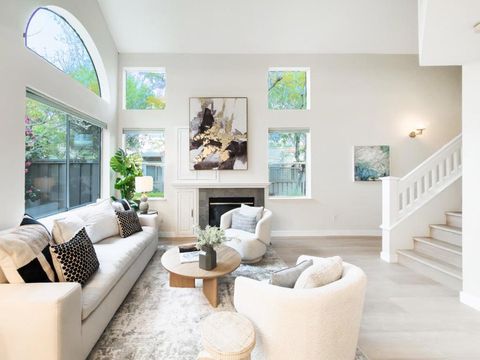 Photo of 4197 Sophia Way, San Jose, CA 95134 (MLS # ML82037262)