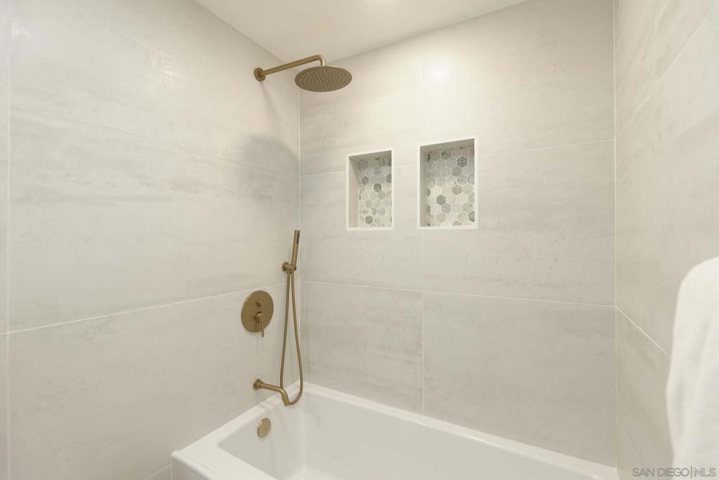 La Jolla - Residential