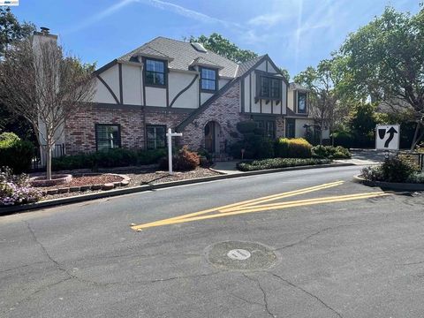 Photo of 874 Mendenhall Dr Dr, Livermore, CA 94550 (MLS # 41127327)