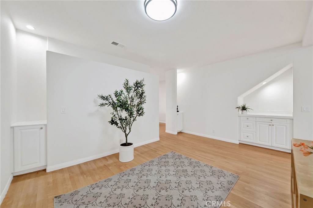 2825 Plaza Del Amo 106