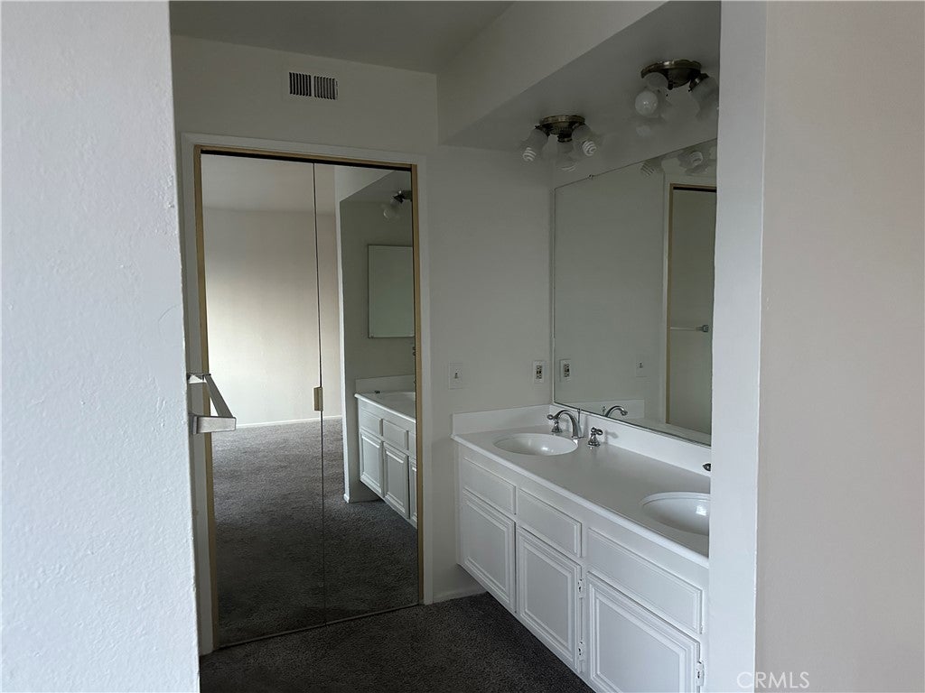 3431 Artesia Boulevard
