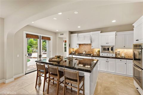 Tiny photo for 21 Corte Lomas Verdes, San Clemente, CA 92673 (MLS # OC25123792)