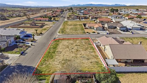 Photo of 14802 Shenandoah Ln, Helendale, CA 92342 (MLS # CV26047553)