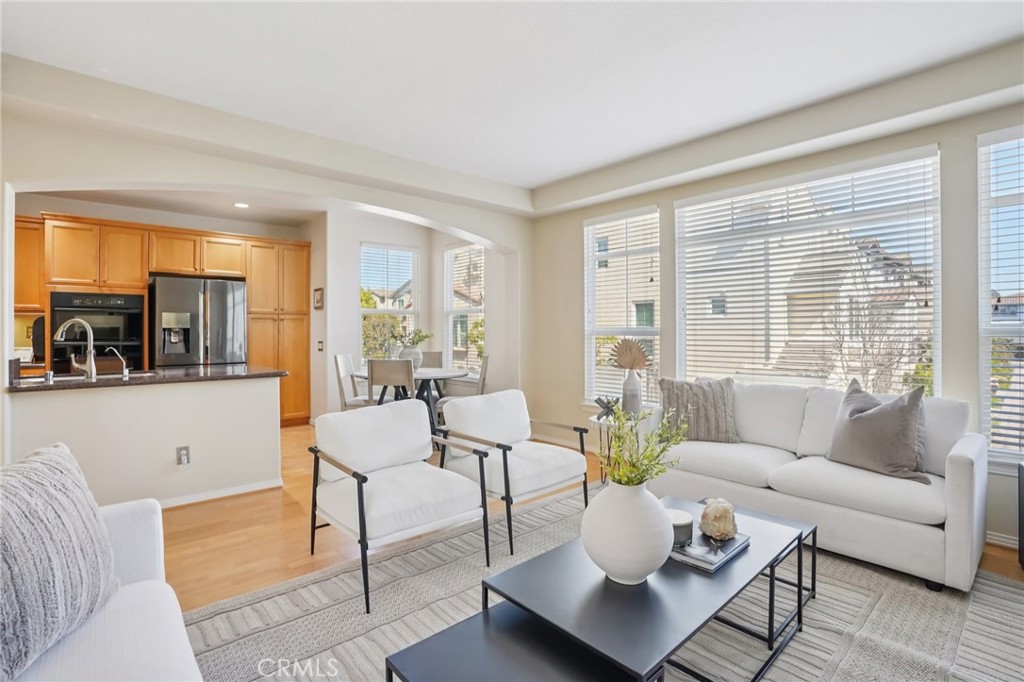 2889 Plaza Del Amo 405