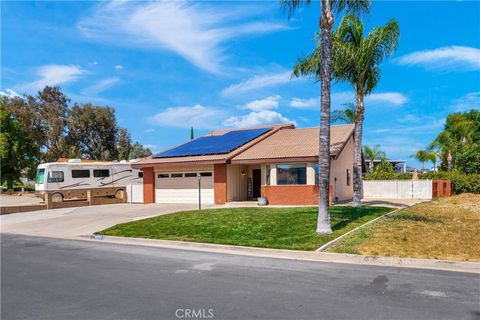 Photo of 30150 Cove View Street, Canyon Lake, CA 92587 (MLS # SW26124893)